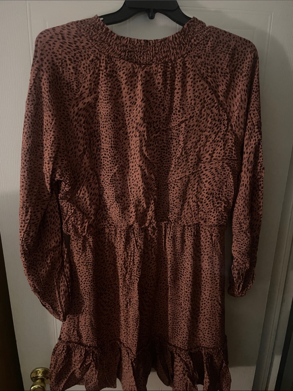 Dress - Picture 7 of 8
